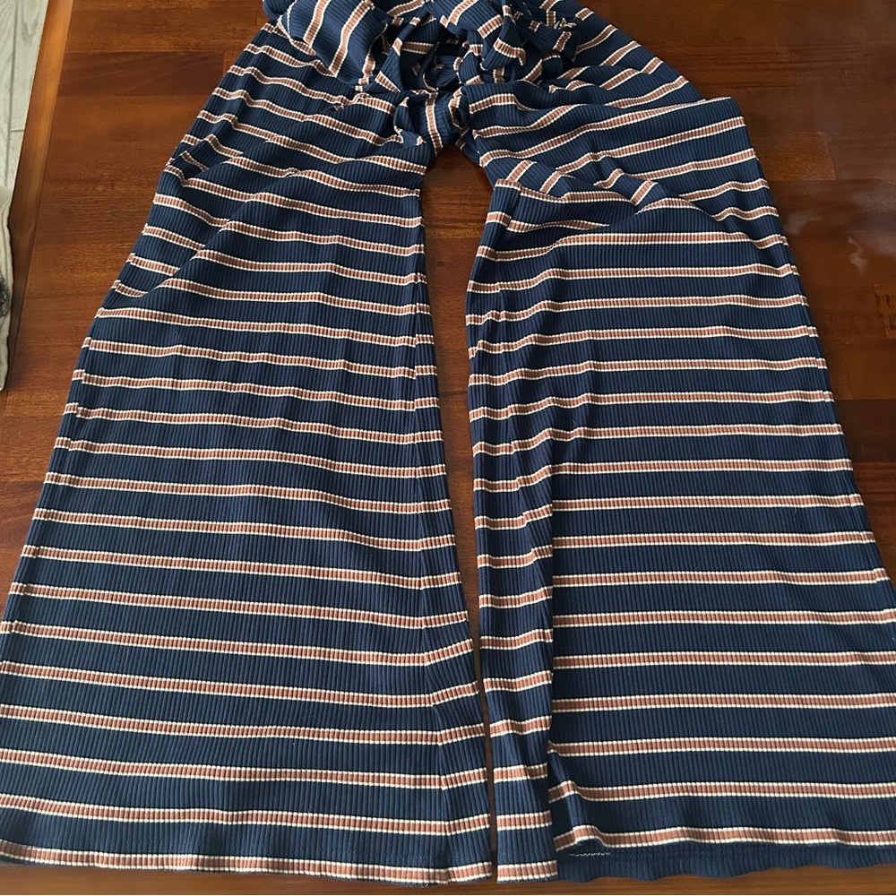 O'Neill Navy and Pink Back-Tie Jumpsuit - Picture 6 of 10